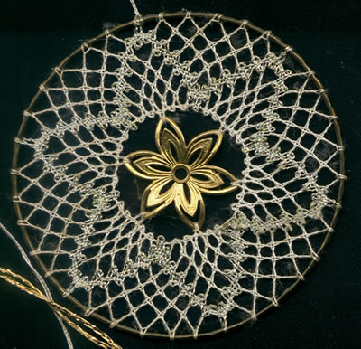 lace3.jpg
